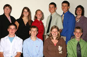 The Iowa Junior Holstein Association Junior and Senior Dairy Bowl teams